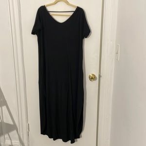 Black Short Sleeve Maxi Dress